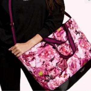 NWT Victoria’s Secret Weekender Tote Duffel Bag 2022 Quilted Satin